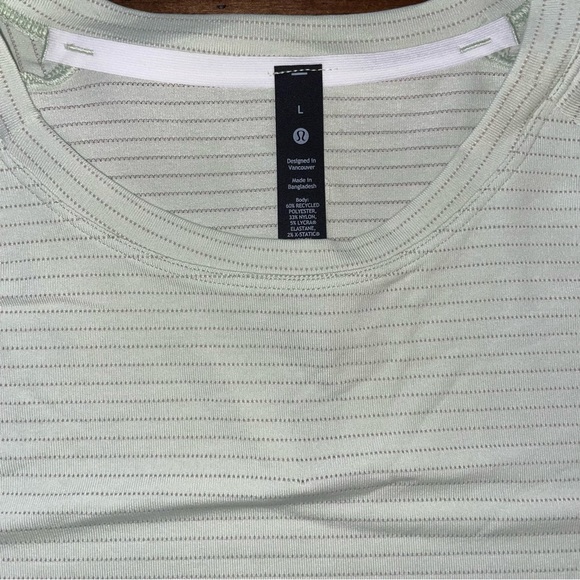 Mens Large, Lululemon Drysense SS Tee, Light Green, MSRP $78 - Picture 2 of 5